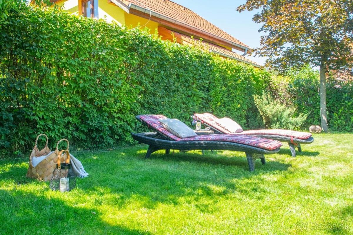 Villa Garfield Nitrianske Rudno Eksteriør bilde