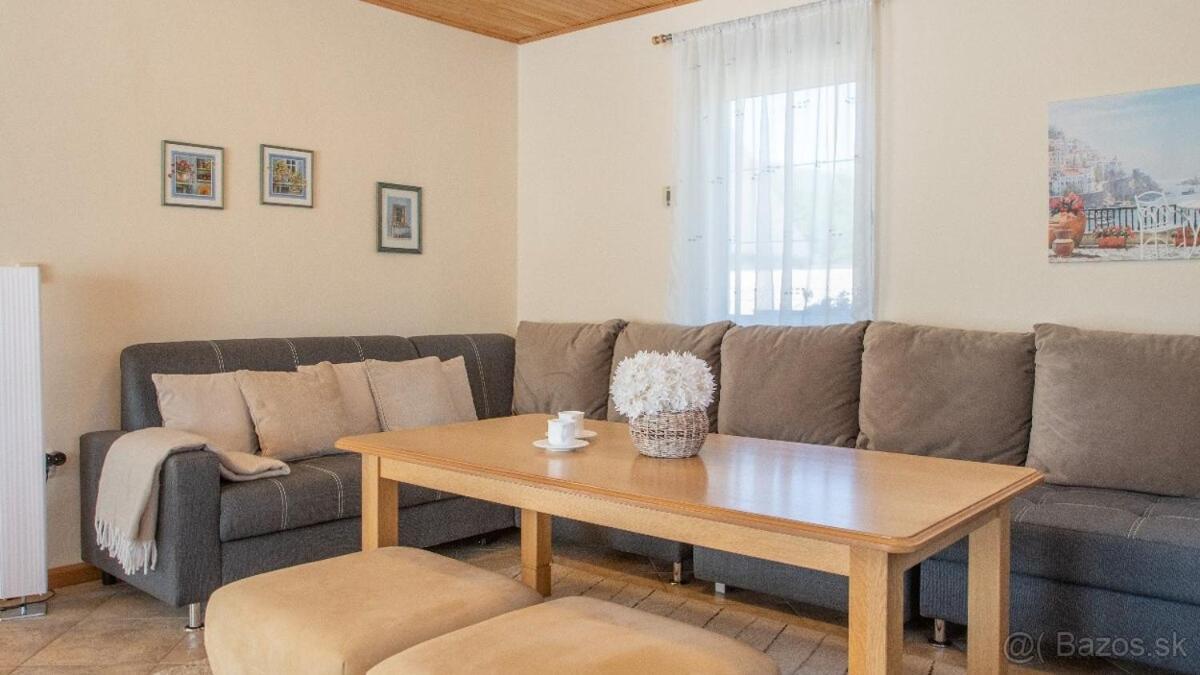 Villa Garfield Nitrianske Rudno Eksteriør bilde