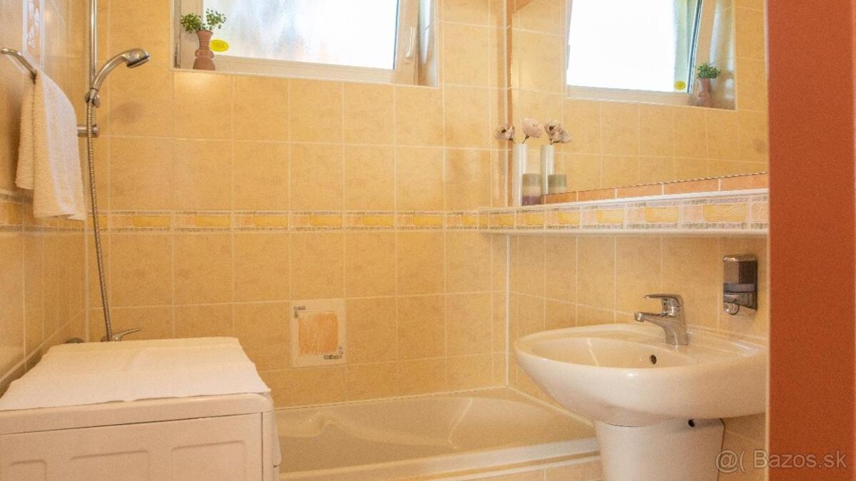 Villa Garfield Nitrianske Rudno Eksteriør bilde