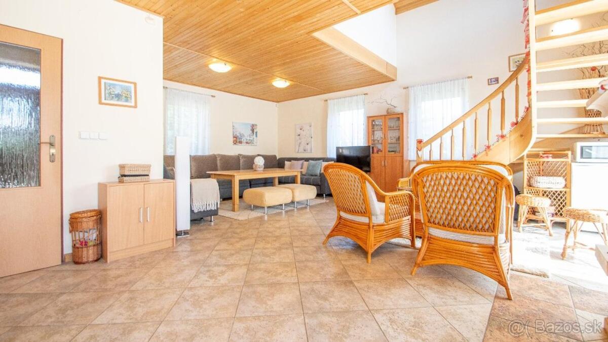 Villa Garfield Nitrianske Rudno Eksteriør bilde